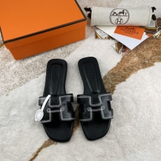 Hermes Slippers